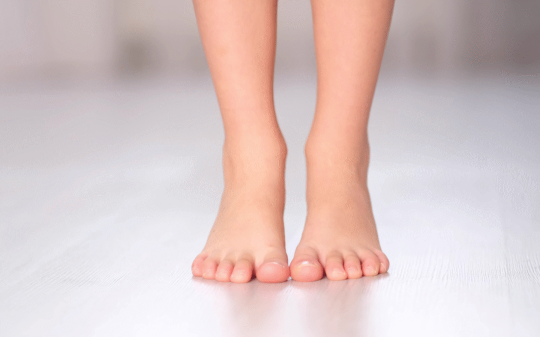 Il piede piatto nel bambino: quando è patologico e cosa comporta