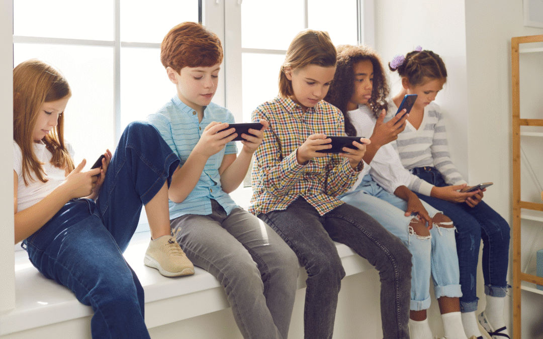 IPERCIFOSI: perché è una patologia sempre più diffusa tra gli adolescenti e come riconoscerla, trattarla e prevenirla